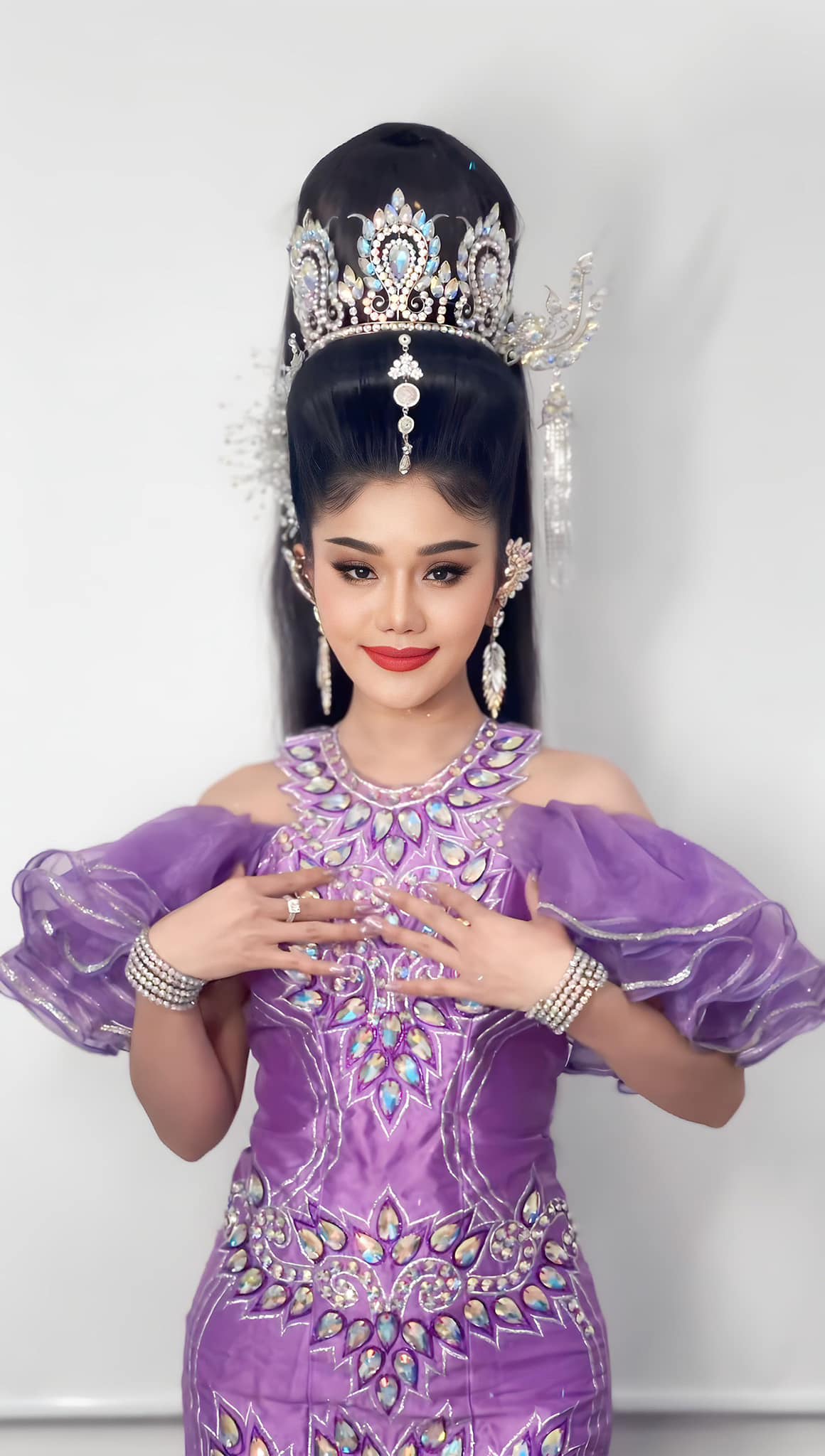 แพรวพราว แสงทอง 