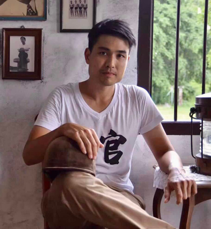 โอ๊ค บรรลุ หงษ์หยก ประวัติ