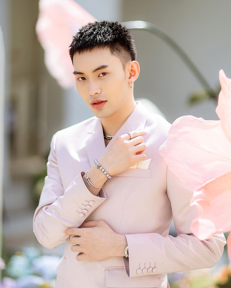 ดีเจมะตูม 