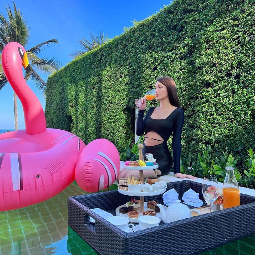 แจ็คกี้ ชาเคอลีน