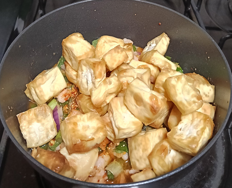 ลาบเต้าหู้กุ้งสับไข่เจียว เมนูลาบ เมนูเต้าหู้ สูตรอาหาร อาหารไทย