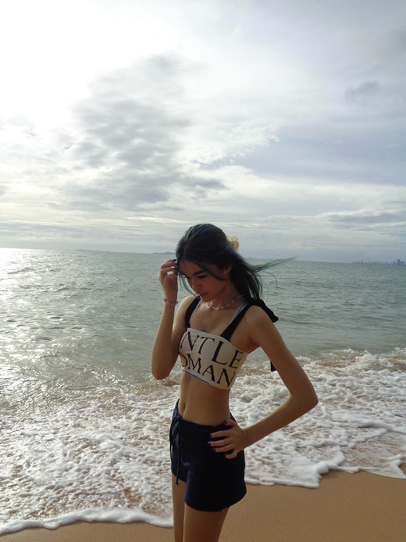 เป็ก สัณณ์ชัย โพสต์ล่าสุด