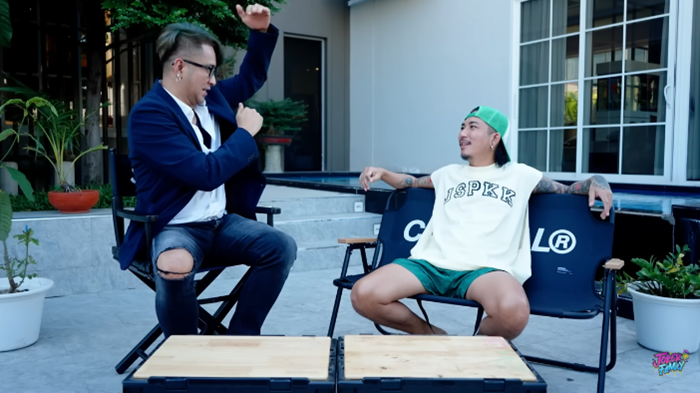 แจ๊ส ชวนชื่น