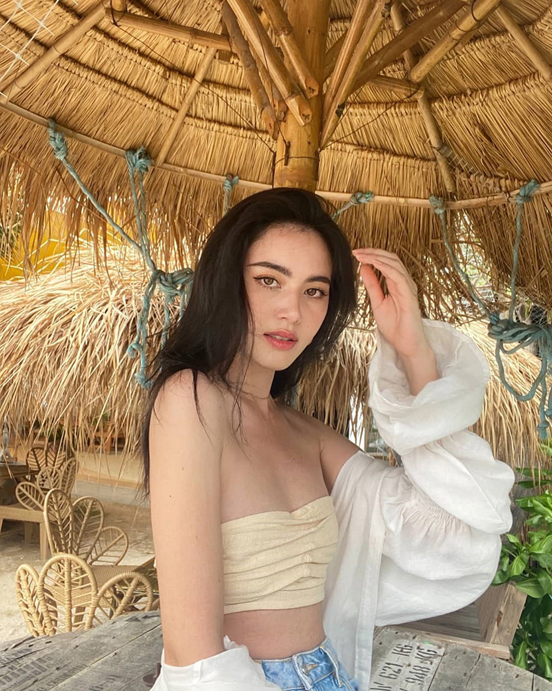 ใหม่ ดาวิกา