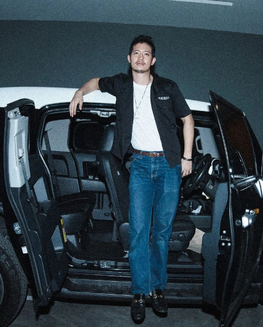 เป้ อารักษ์ ดาราหนุ่มเซอร์