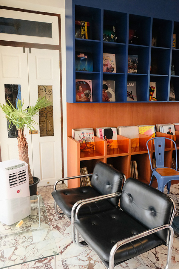 คาเฟ่ลาดพร้าว71