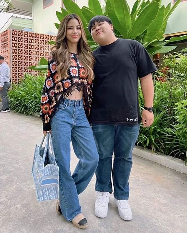 น้ำเพชร - อาไท