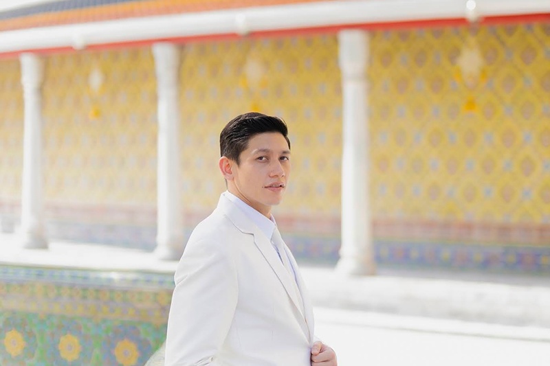 มายด์ ลภัสลัล ควง พาย สุนิษฐ์ เข้าพิธีมงคล