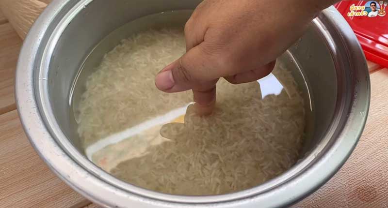 วิธีหุงข้าวเสาไห้