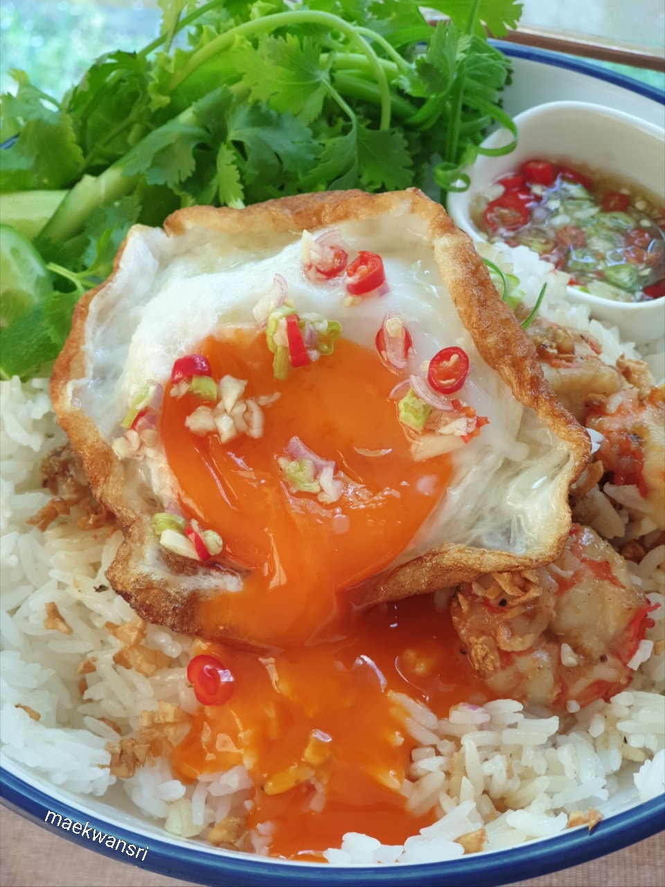 กุ้งผัดกระเทียม