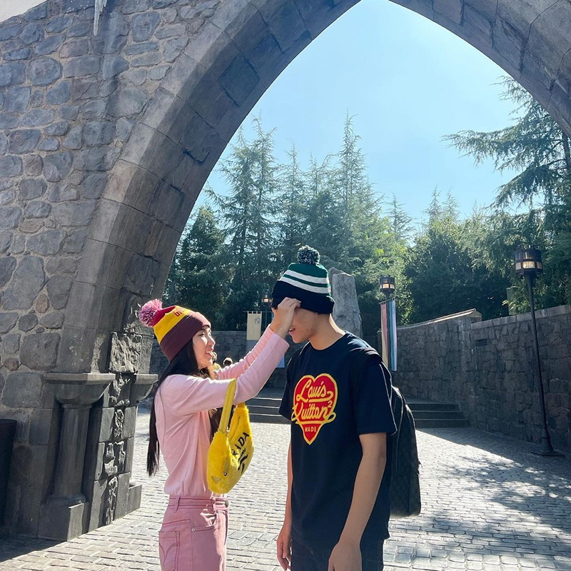 ก้อย อรัชพร ดาราชุดว่ายน้ำ