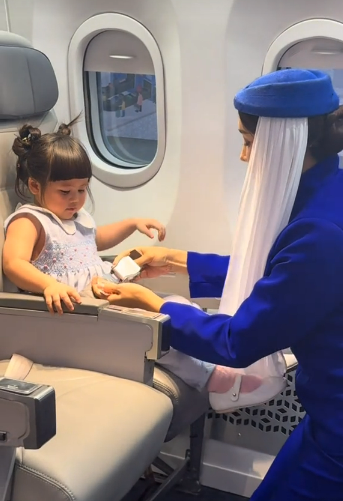 น้องแอบิเกล ภาพเบื้องหลัง ละครกะเทยธรรม แย่งซีน เรยา เต็ม ๆ