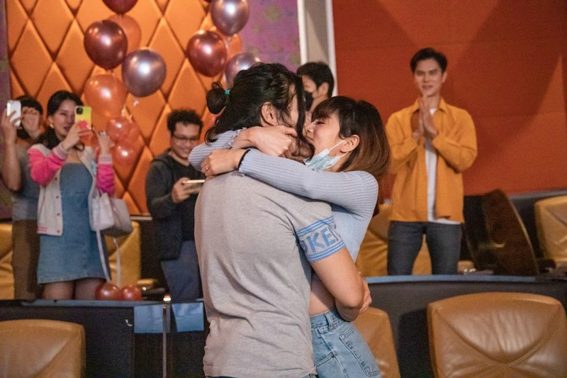 แนนนี่ เกิร์ลลี่ เบอร์รี่