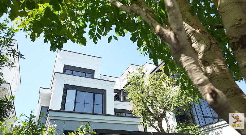 บ้าน ตู่ ภพธร ตีท้ายครัว