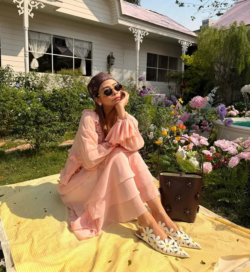 บ้าน พลอย ชวพร