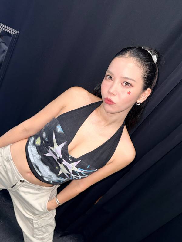 โซลาร์ MAMAMOO