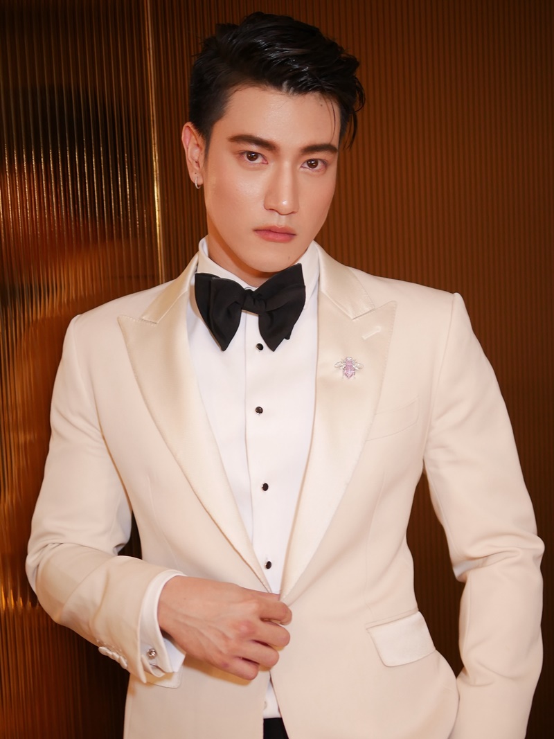 อิน จักราสินธุ์ ผลงาน