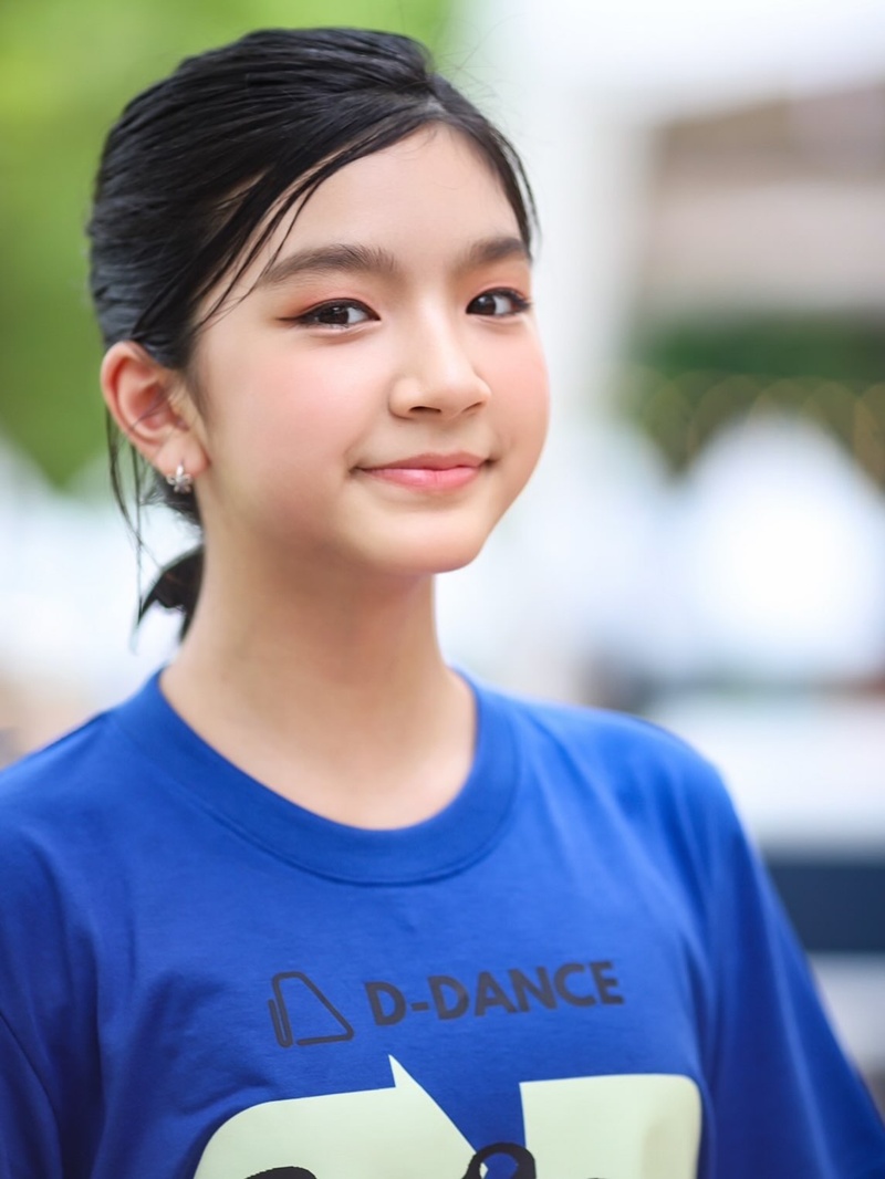 น้องมะลิ พาขวัญ