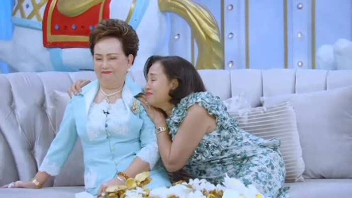 คุณย่าอุไรวรรณ คุณยายหนิง