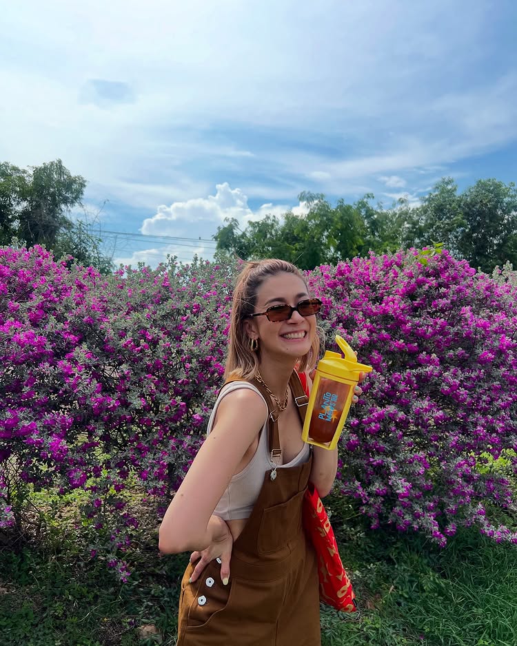 เอมี่ กลิ่นประทุม ใส่บิกินี่อวดหุ่นสวยสับ ทริปเกาะล้านฮอตฉ่า