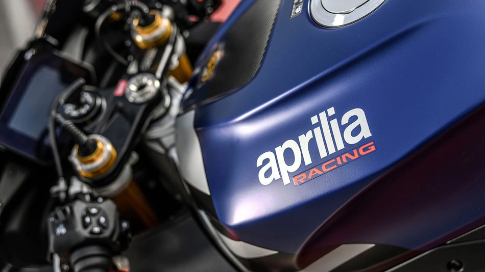 Aprilia RSV4 1100 Factory