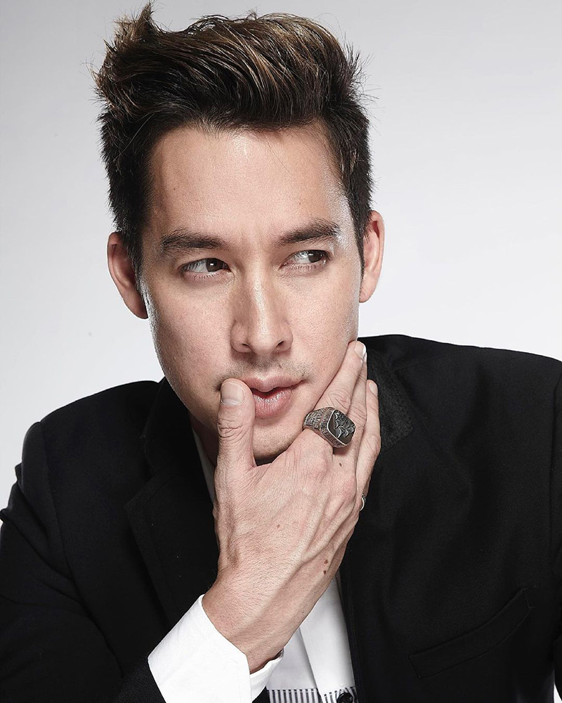 อั๊ต อัษฎา