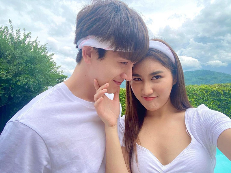 เบส - ตงตง