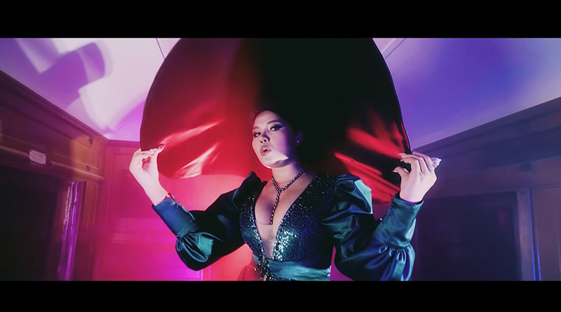 ตั๊กแตน ชลดา 