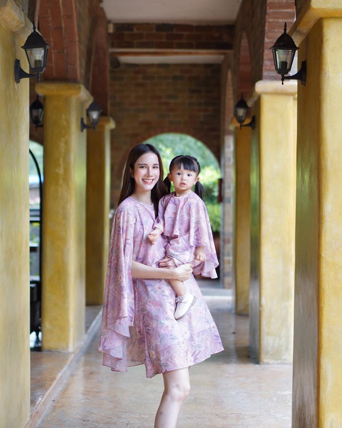 เนย ปภาดา