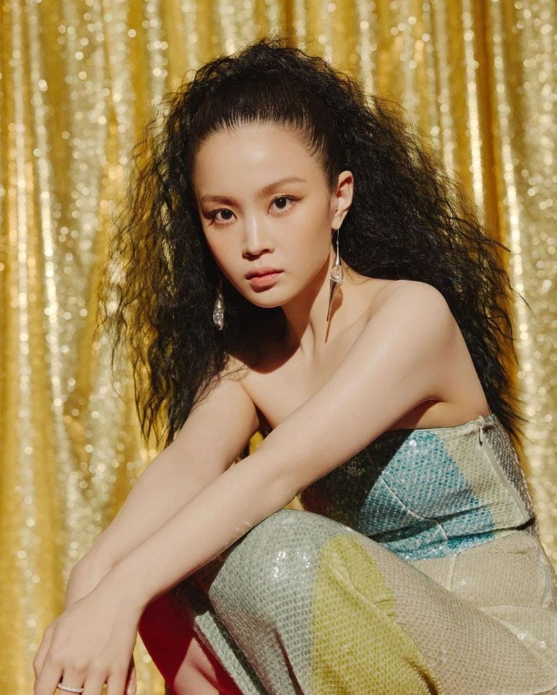 Lee Hi