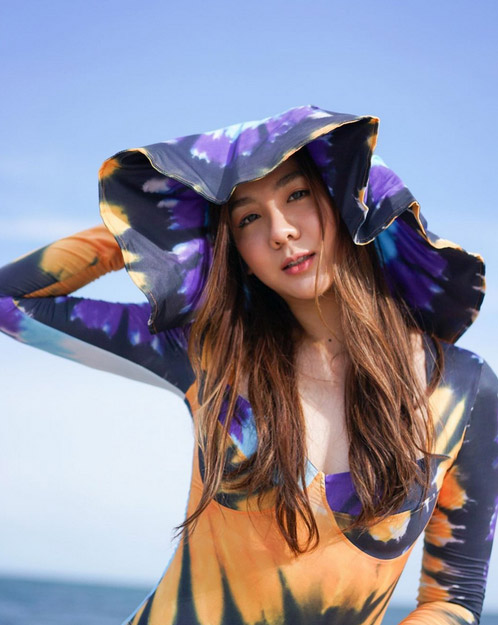 ใบเตย พรพจี