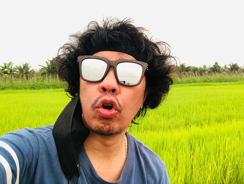 ดีเจพล่ากุ้ง