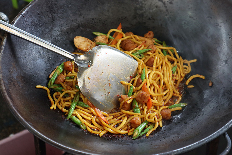 ตลาดท่าเรือ