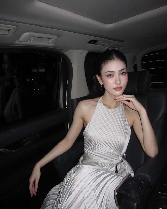 มีนา ริณา