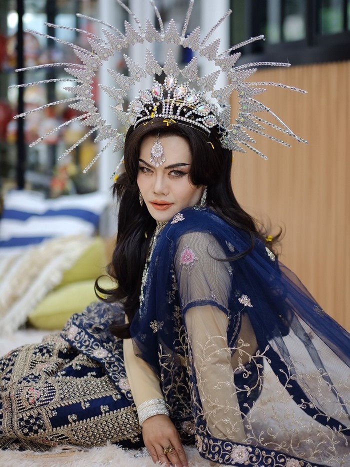 เก่ง ธชย เผยลุคแต่งหญิงแก้บน