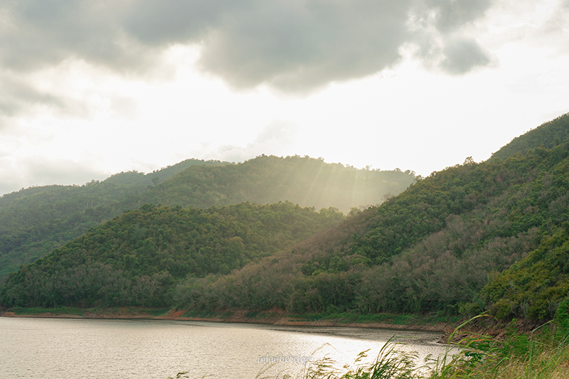 อ่างเก็บน้ำห้วยท่าเคย ราชบุรี