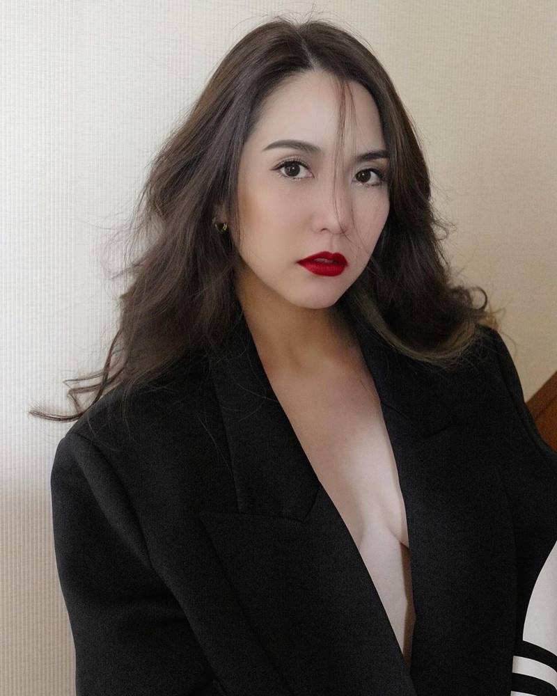 จั๊กจั่น อคัมย์สิริ