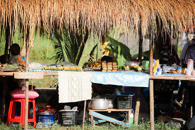 ตลาดน้ำพรประภา กรุงเทพ