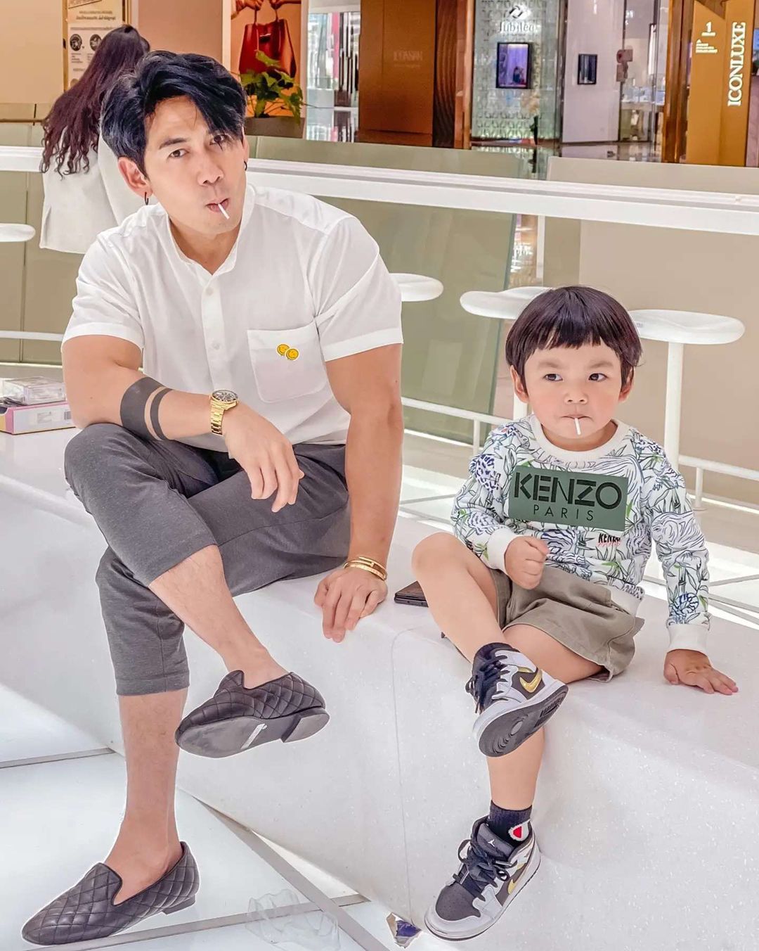 ดีเจเพชรจ้า