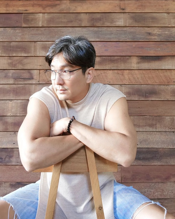 ดาราชายยุค 90 หนึ่ง มาฬิศร์ เชยโสภณ