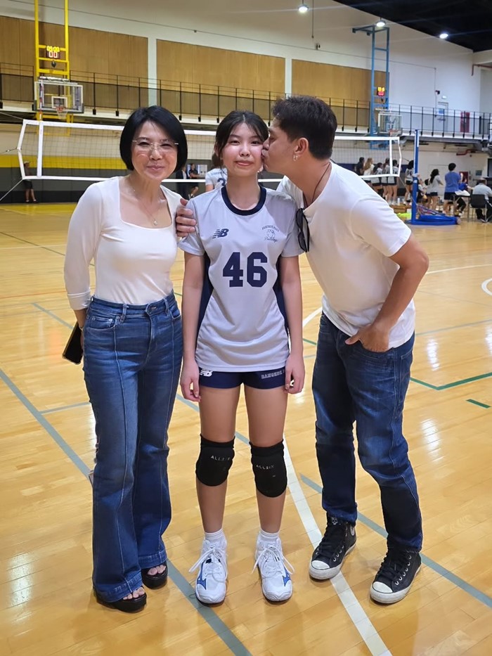  น้องสมใจ ลูกสาว เต๋า สมชาย เสิร์ฟลูกวอลเลย์บอลสุดเฉียบ 