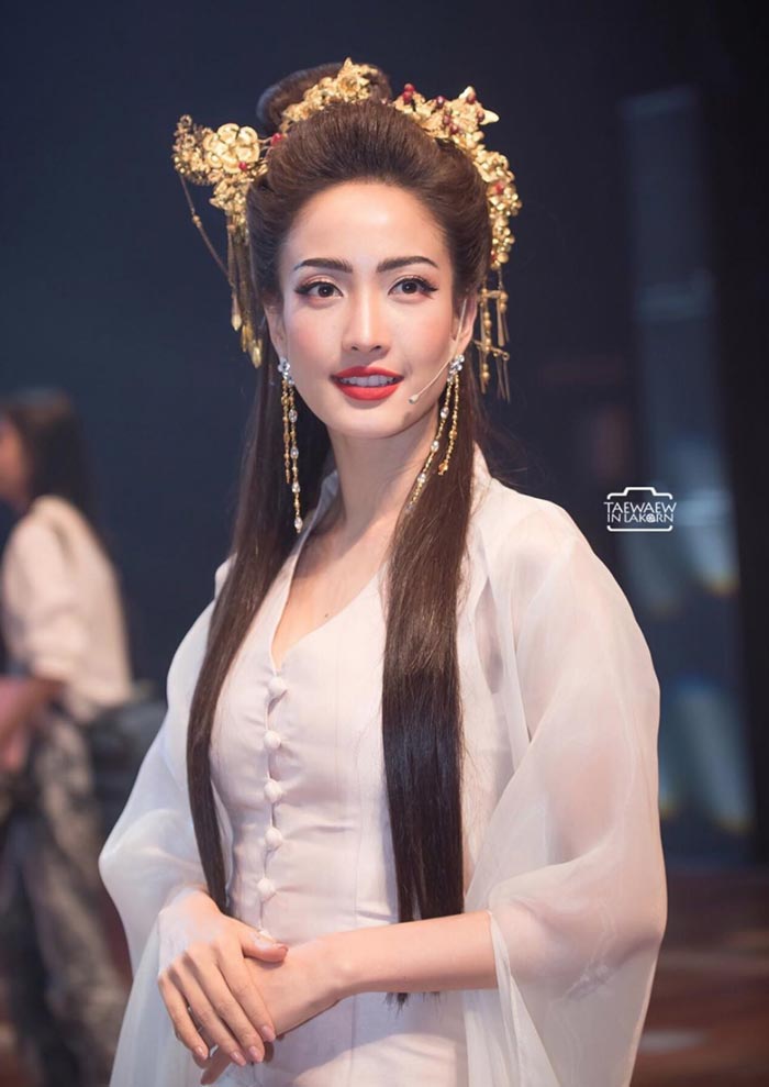 แต้ว ณฐพร