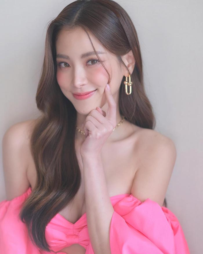 ใบเฟิร์น พิมพ์ชนก