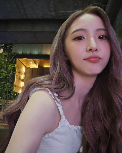 เนเน่ พรนับพัน ประวัติ