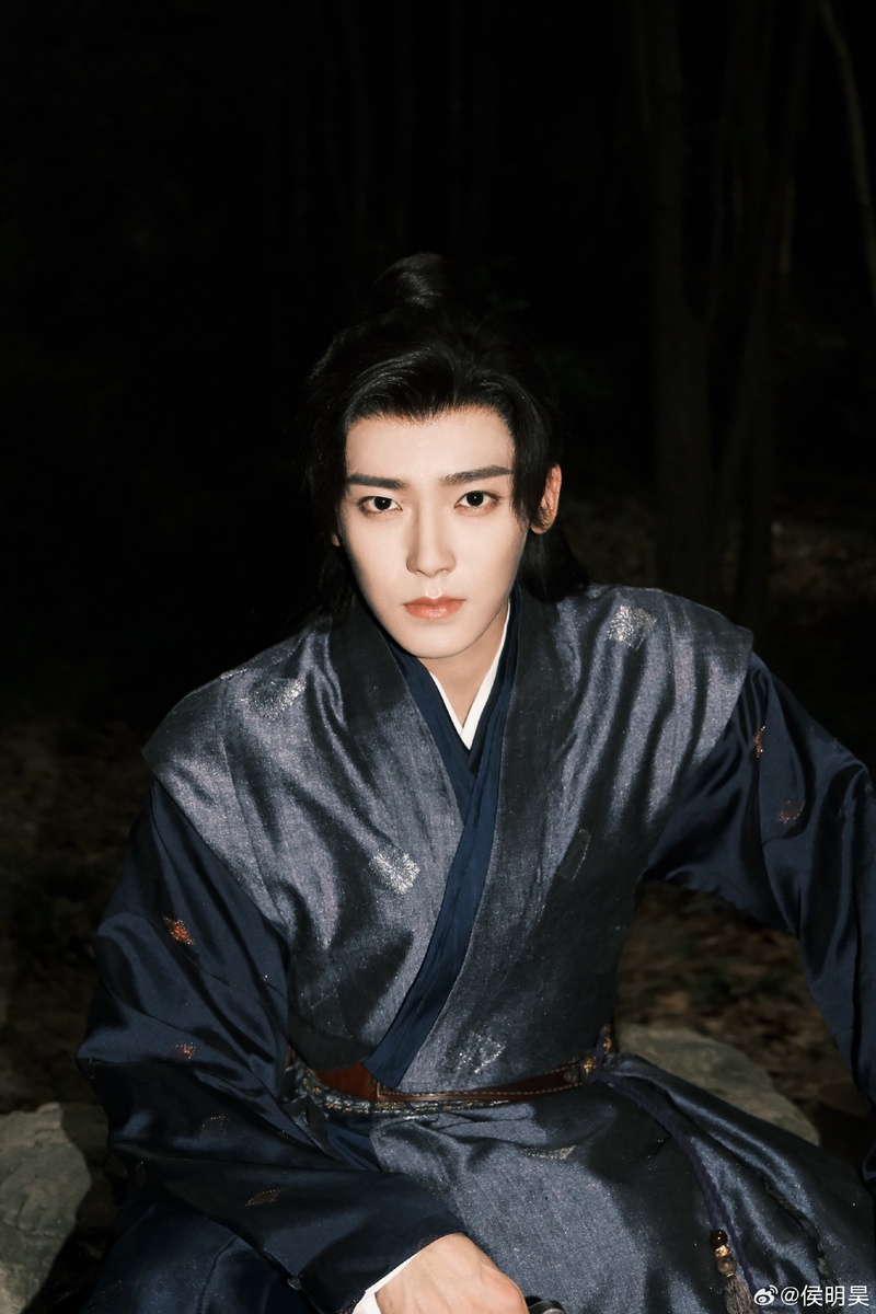 โหวหมิงฮ่าว ประวัติ Houminghao