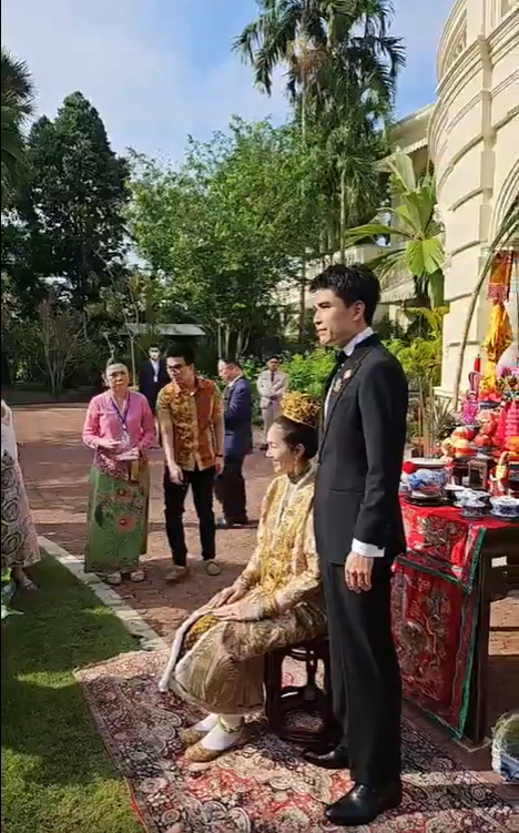 ปอย ตรีชฎา ชุดแต่งงาน