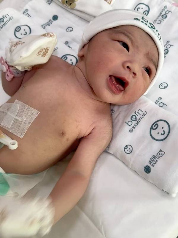 กอล์ฟ อนุวัฒน์