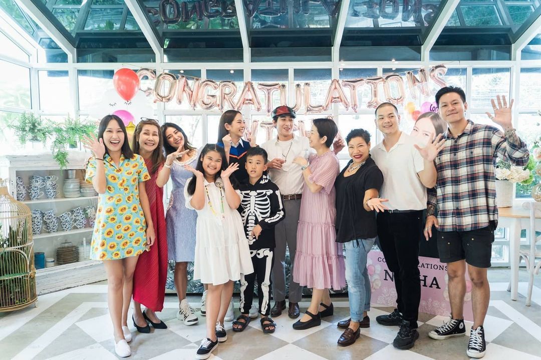 โตโน่ ณิชา
