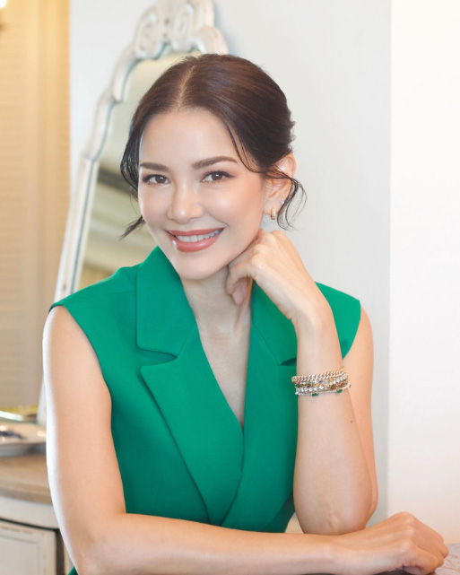 อ้อม พิยดา