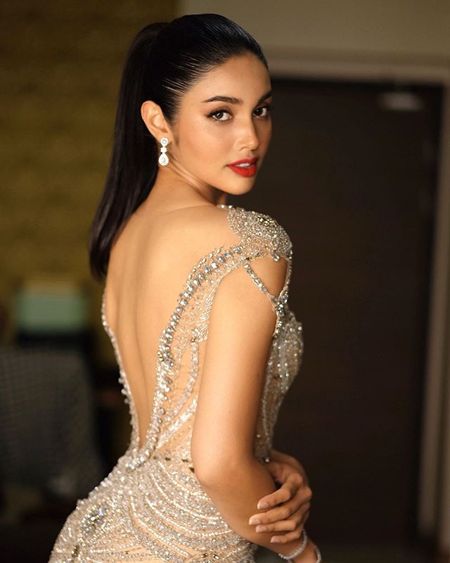 วีนา ปวีณา สาวงามตัวเต็ง Miss Universe Thailand 2020
